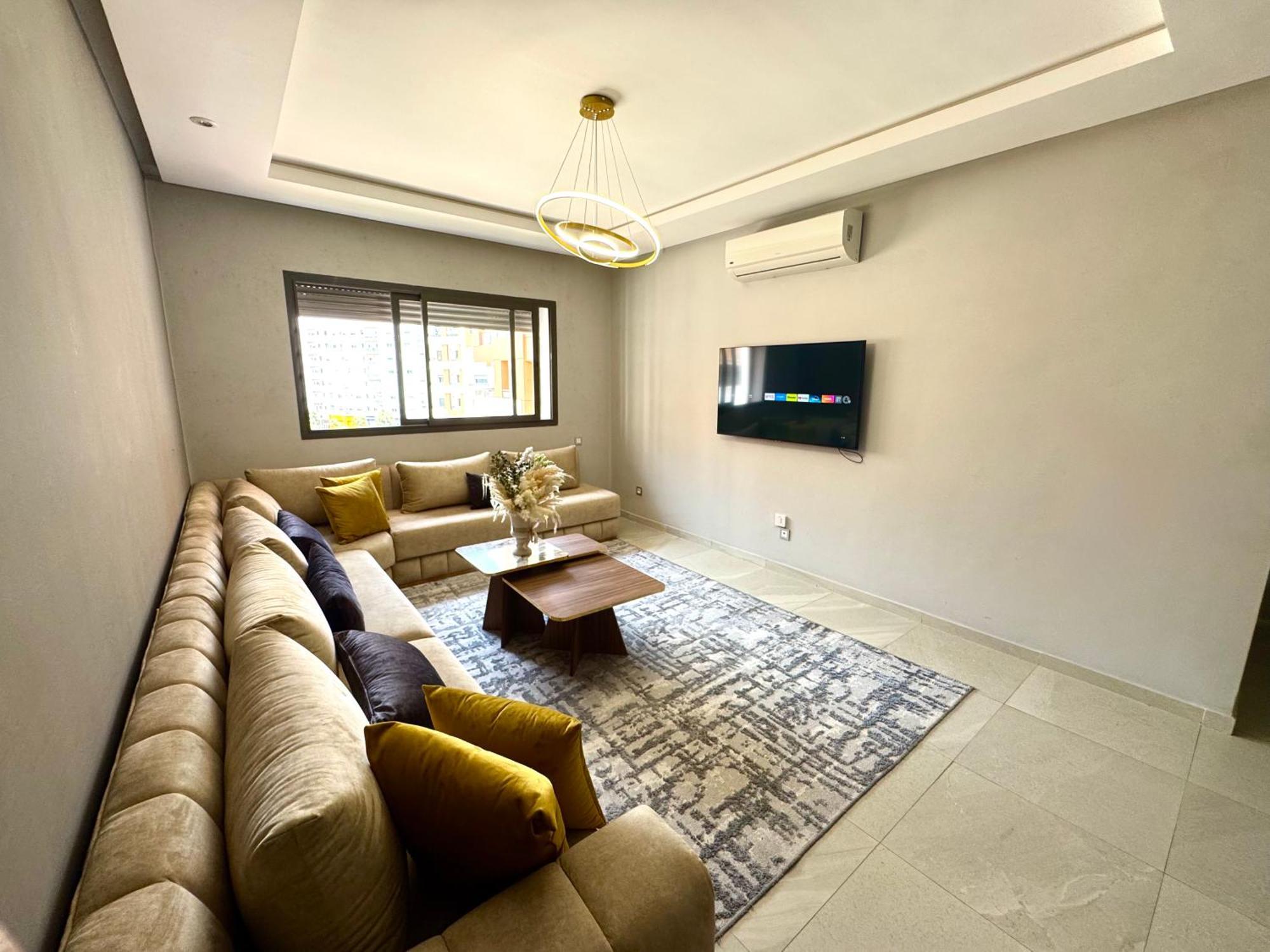 Appartement Moderne Et Bien Situe A
